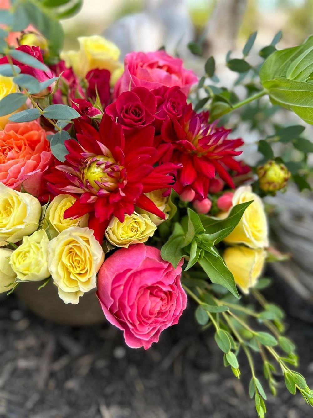 Colorful mixed arrangement